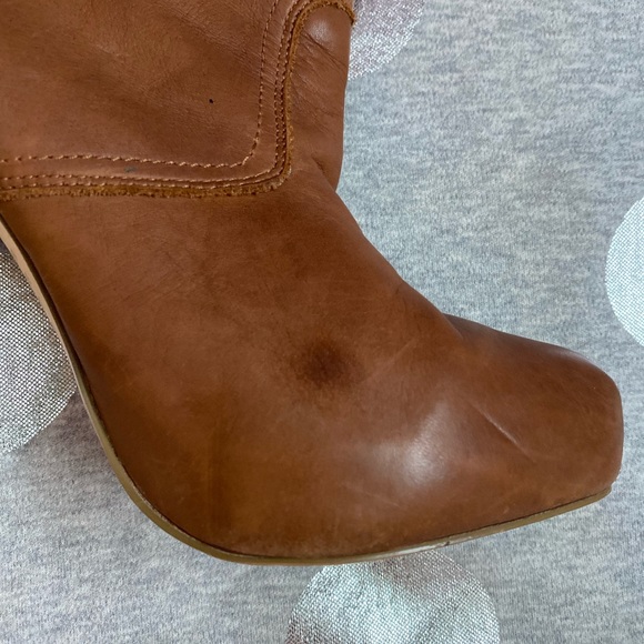 Vintage Signature by Shi Tan Brown Buckle Boots 8 - Picture 5 of 7